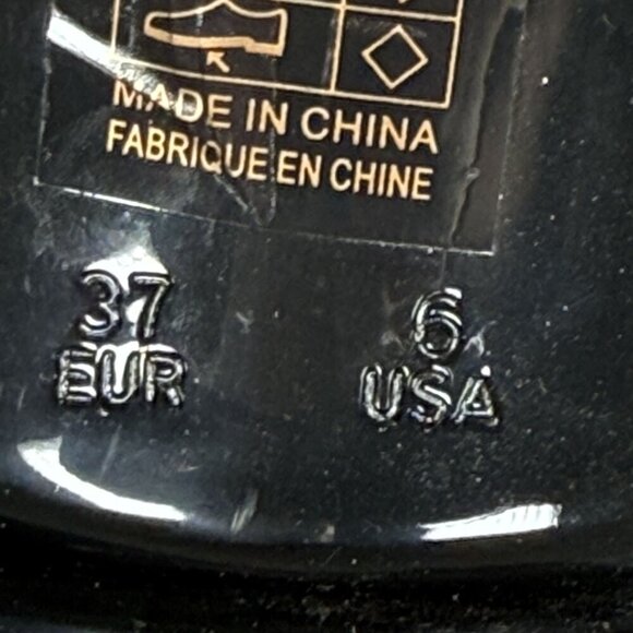 Jeffrey Campbell Black Shiny Bubblegum Mule Sandal Shoe Size 6-NEW - Picture 9 of 9